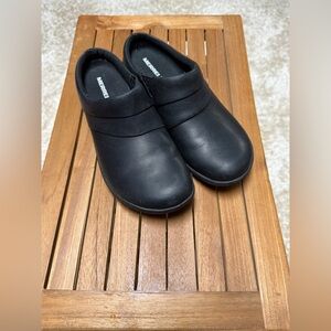 Merrell Dassie Stitch J000038 Black Leather Slip On - Sz 8 - New Without Box